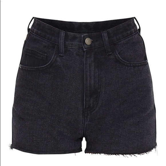 PRETTYLITTLETHING Washed Black Raw Hem Hotpants - Picture 1 of 5